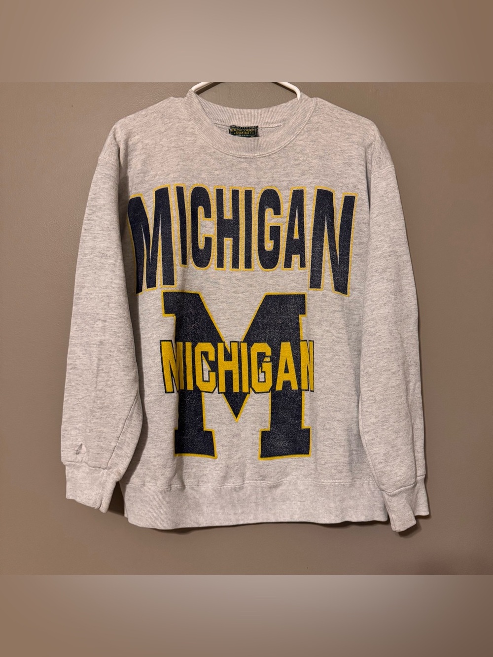 Vintage 90s Rare Michigan Crewneck Sweatshirt BIG Graphic Logo Grey Adult Medium